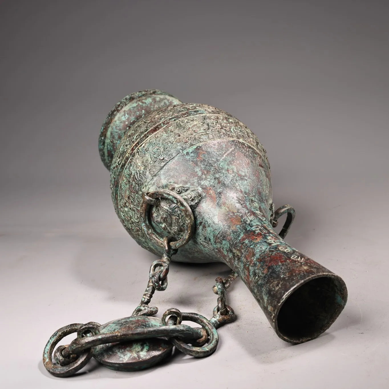 10"Tibetan Temple Collection Old Bronze verdigris Cinnabar Ancient script Beast Head Texture Copper ring raised beam Vase