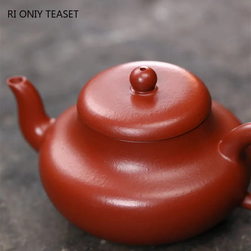 130ml Chinese Yixing High-end Purple Clay Teapots Famous Handmade Tea Pot Raw Ore Zhu Mud Beauty Kettle Zisha Tea Set Collection