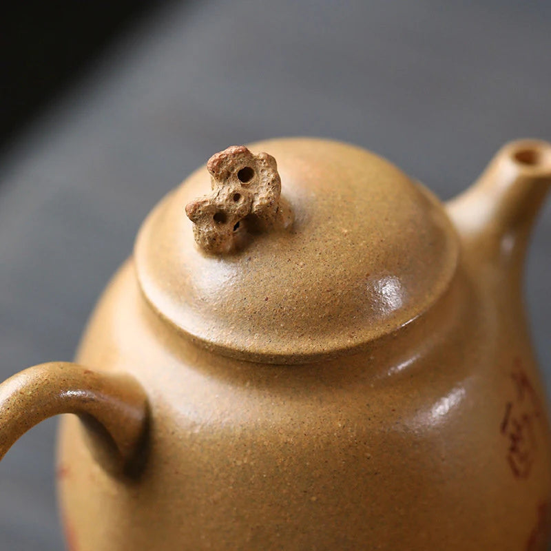 130ml Chinese Yixing Purple Clay Teapots Handmade Tea Pot Raw Ore Section Mud Beauty Kettle High-end Zisha Tea Set Collection