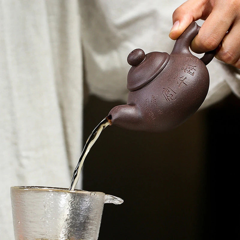 130ml Yixing Purple Clay Teapots Famous Handmade Tea Pot Raw Ore Old Purple Mud Beauty Kettle Chinese Zisha Tea Set Teaware