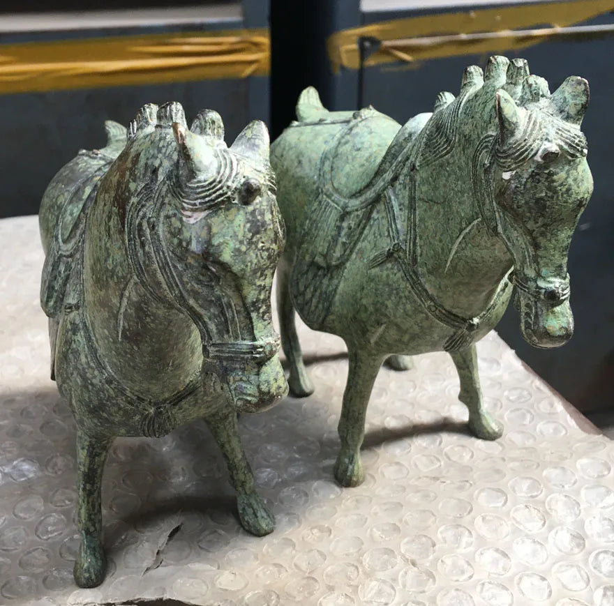 15.8Cm Dynasty's Flourishing Style is Graceful And Luxurious Lucky A Pair Horse Ancient Bronze Statues