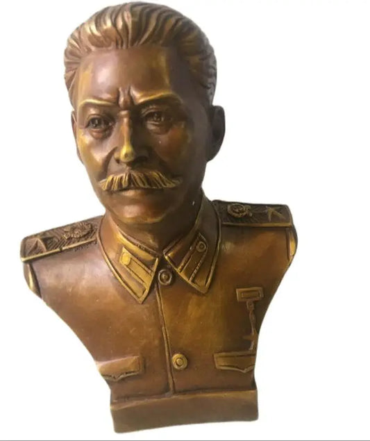 17 Bronze statue of the great man of the world Karl Marx, Stalin
