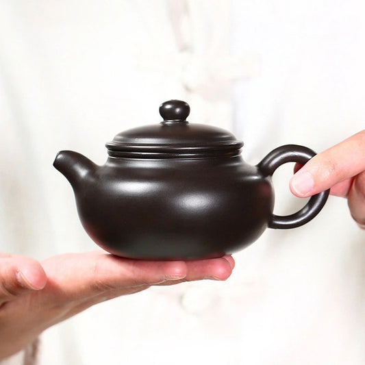 200ml Authentic Yixing Purple Clay Teapot Famous Artists Handmade Antique Tea Pot Raw Ore Black Mud Kettle Chinese Zisha Tea Set
