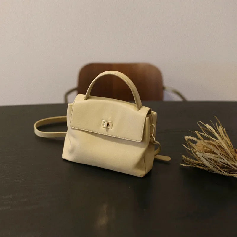 2024 New First Layer Soft Cowhide Commuting Bag Portable One-Shoulder Retro Large Capacity Crossbody Bag for Women Luxury Bag