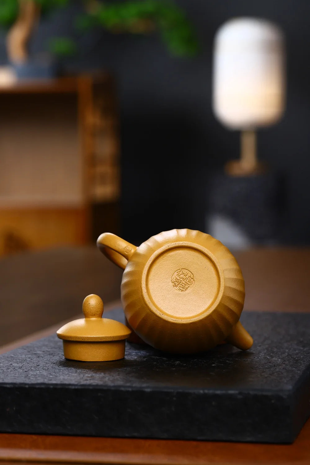 240cc Chinese teapot Yixing Purple Clay Pot Pure Handmade Original Gold Dragon Egg Pot Kung Fu Tea Set Teapot Small Capacity