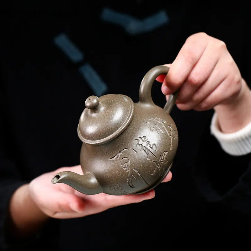 250ml Chinese Yixing Purple Clay Teapots Famous Handmade Tea Pot Raw Ore Section Mud Beauty Kettle Authentic Zisha Tea Set