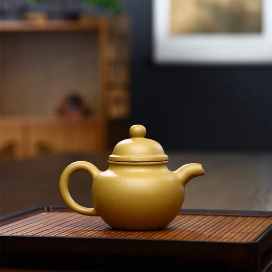 260ml Chinese Yixing Purple Clay Tea Pot Creative Teapot Handmade Beauty Kettle Raw Ore Section Mud Zisha Tea Set
