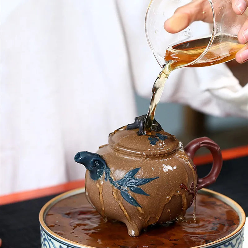 260ml Chinese Yixing Purple Clay Teapot Famous Handmade Tea Pot Raw Ore Old Section Mud Kettle High-end Zisha Tea Set Collection
