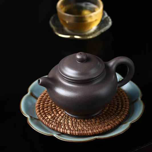 260ml Genuine Yixing City Purple Clay Teapot Chinese Zisha Teapot Master Hand-made Chinese Ceramic Kung Fu tea set
