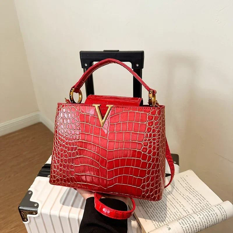 27*19*11cm Luxury Women's Shoulder Bags Designer Backpack Crossbody Shoulder Purses Handbag Women Clutch Travel tote Bag
