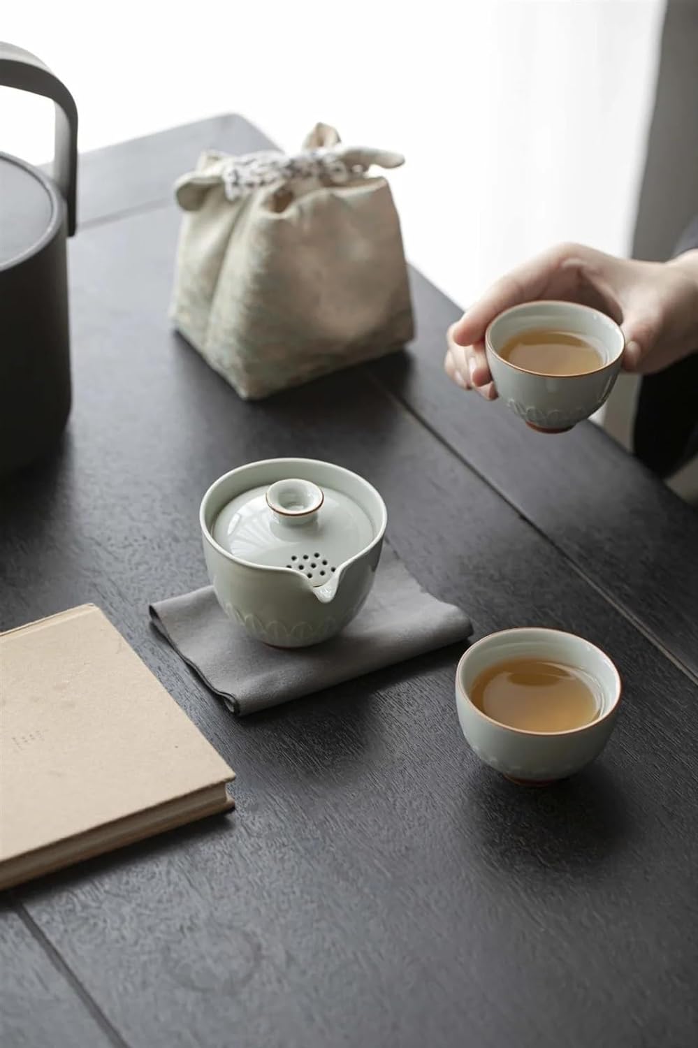 Afternoon Tea Set Antique Lotus Leaf Ceramic Tea Set Complete Set Travel Tea Set Tea Maker Gaiwan 1 Bowl 2 Cups Kung Fu Tea Set With Portable Bag Tea Set For Adults