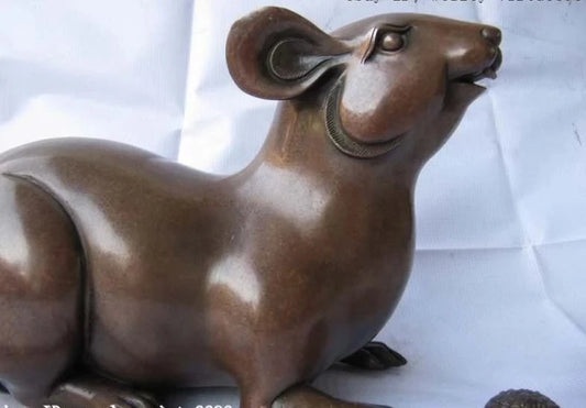7 Chinese superb Pure Red Bronze Copper Carved lovely mouse Eat pinecone Statue