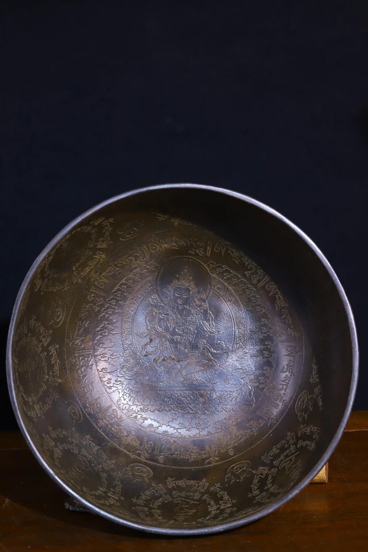 8"Tibetan Temple Collection Old Bronze Tibetan Buddha Padmasambhava Buddha sound bowl offering bowl Buddhist utensils Town hous