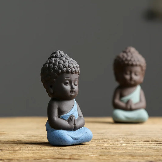 Buddha figure Religious Zen Creative Purple little monk Sand Decoration Small Ornaments Buddhist novice Handmade statue
