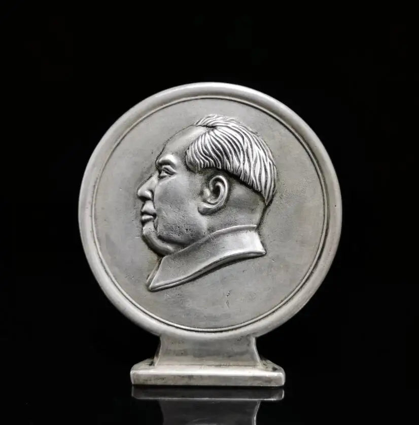 China White copper Mao Zedong Commemorative badge crafts statue