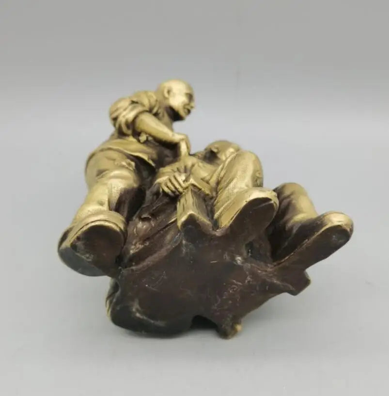 China brass Loving old couple crafts statue