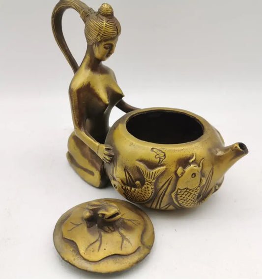 China brass archaize beauty teapot crafts statue