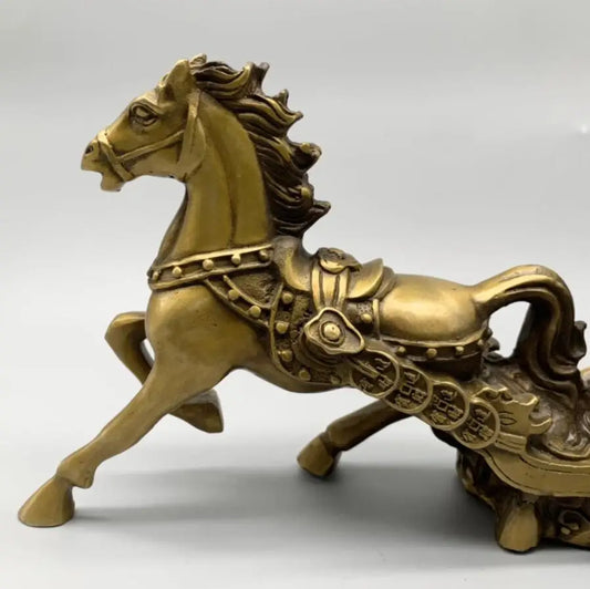 China brass archaize horse Pull cabbage wealth crafts statue