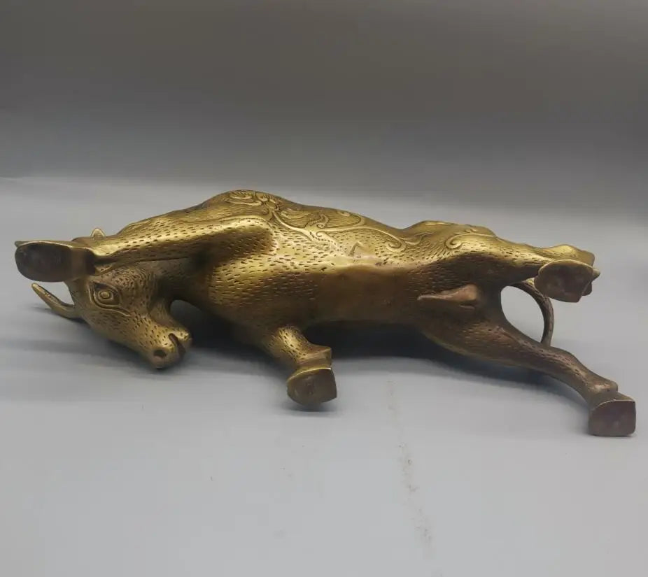 China brass archaize recruit wealth cow crafts statue