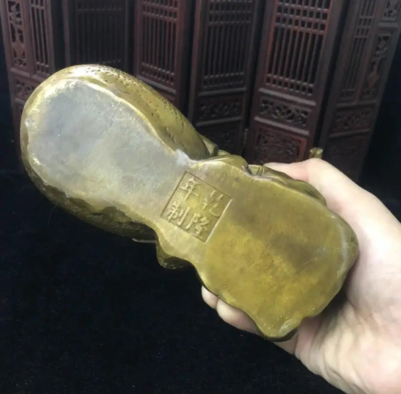 China brass archaize young monk Pen holder crafts statue