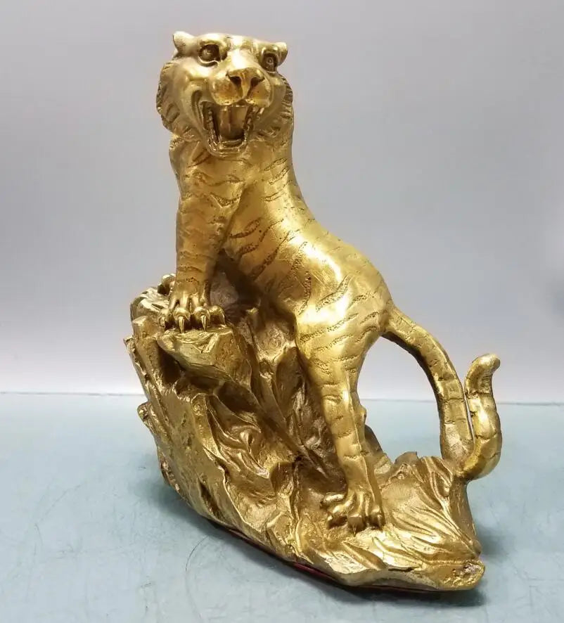 China brass climb mountains Tiger crafts statue