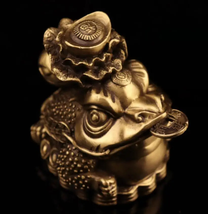 China brass gold toad back Chinese cabbage crafts statue
