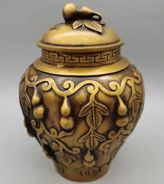 China brass gossip gourd jar crafts statue