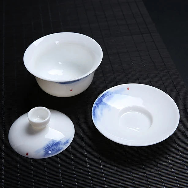 China cup bowl handpainted floral design traditional craft Sancai gaiwan porcelain tureen for Oolong tea in China on sales new