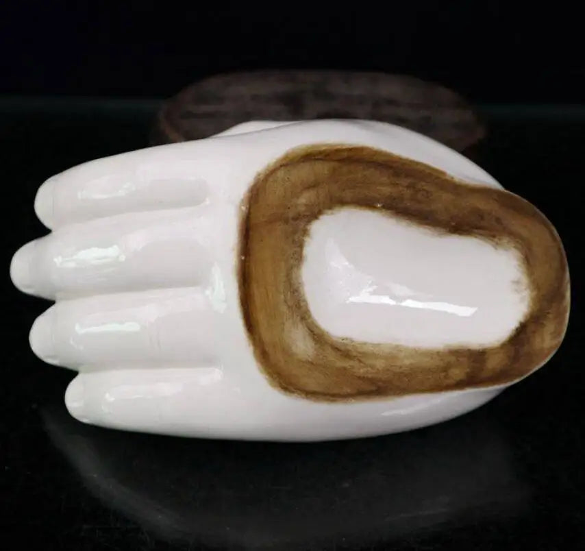 China seiko White glaze ceramic Buddha hand palm small monk crafts statue