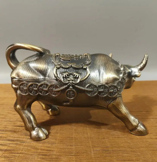 China seiko recruit wealth cow ashtray crafts statue