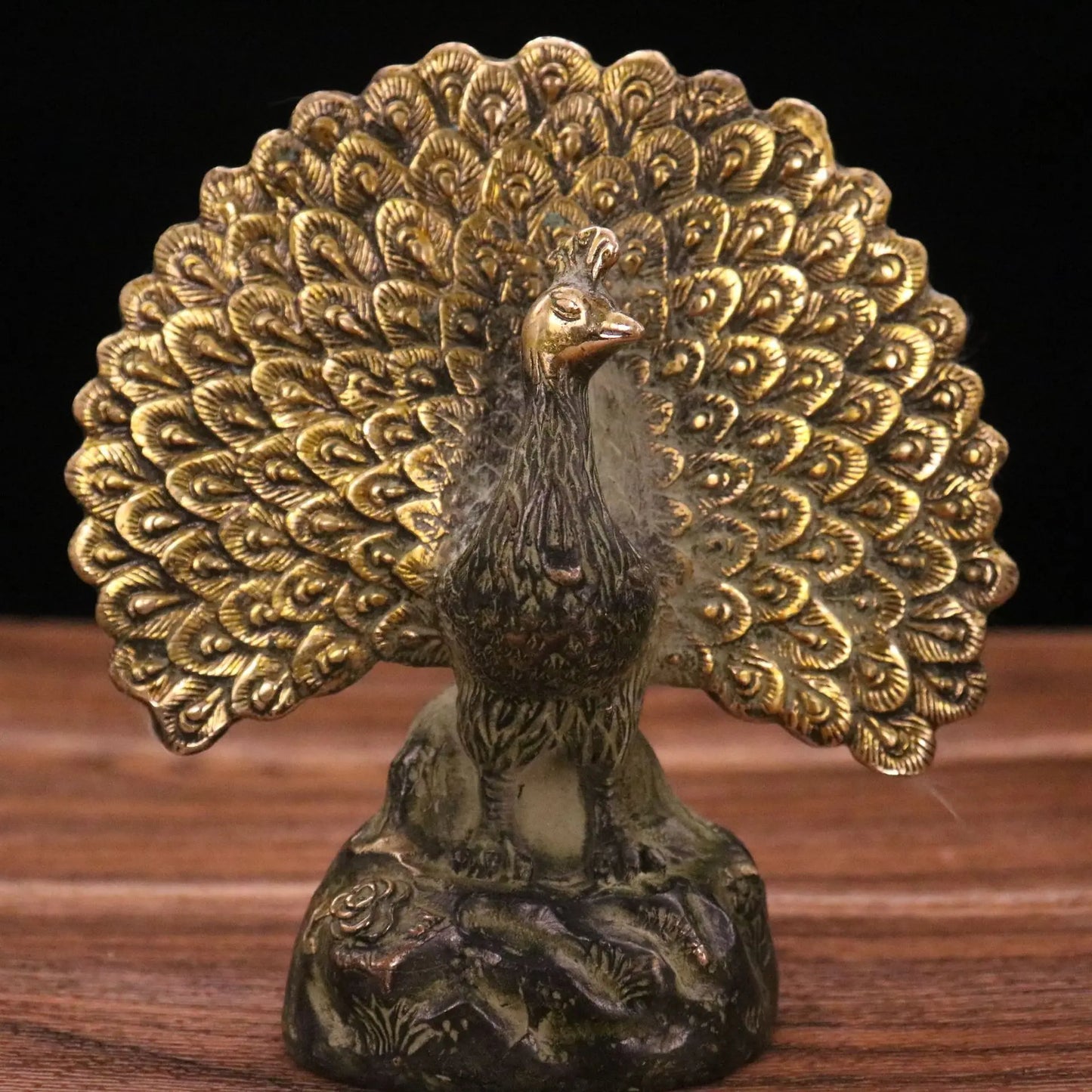 Chinese Old Copper Gilding Peacock Copper Animal Statue Decoration A Pair