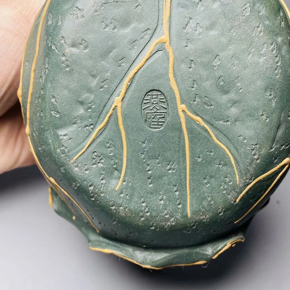 Chinese Yixing Zisha Clay Teapot Lotus Leaf Frog Pot Yan Ting 350ml