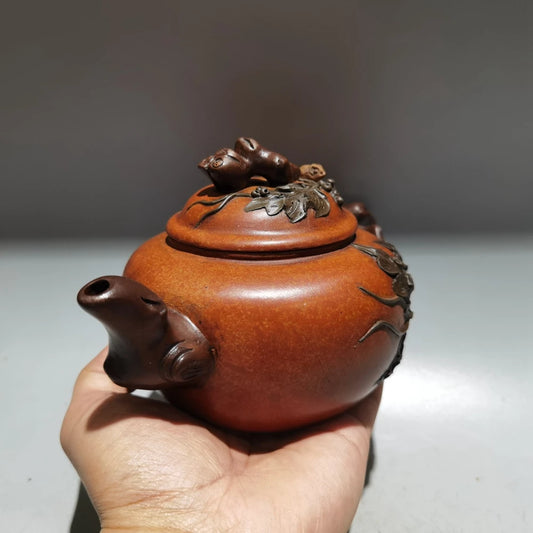 Chinese Yixing Zisha Clay Teapot Squirrel Grape Pot Jiang Rong 380ml