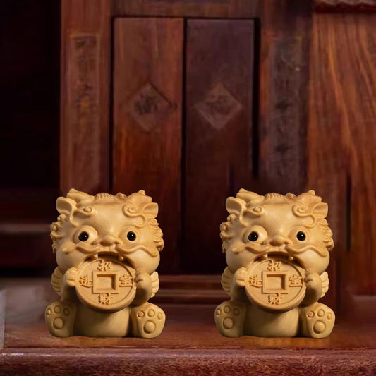 Chinese mythical beast unicorn statue, solid wood carved statue, personalized and creative cute jewelry pendant, souvenir gift