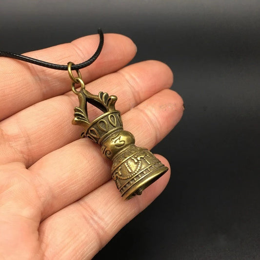 Collectable Chinese Brass Carved Tibetan Buddhism Gold Copper Pestle Diamond Bell Exquisite Small Pendant Statue