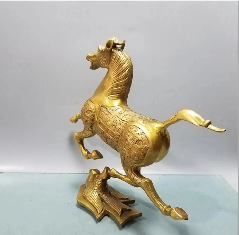 Copper Statue Pure copper handicraft Horse Stepping swallow Fengshui living room ornament