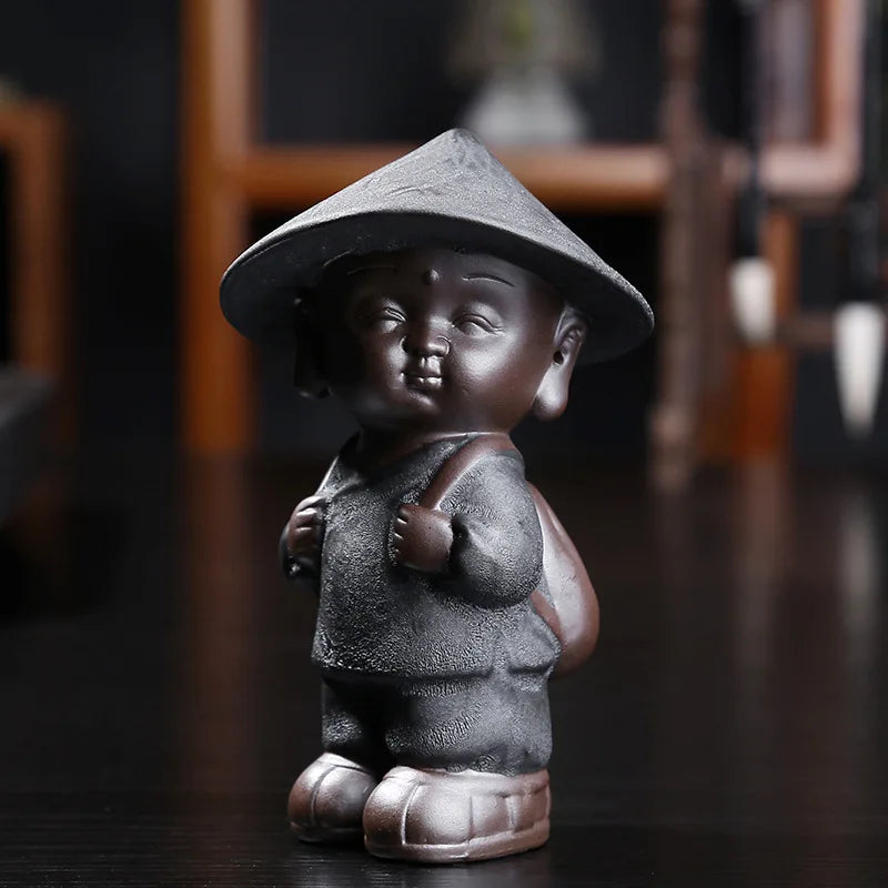 Cute ceramic little monk samurai statue samurai personal creativity tea collection ceramic statue home decoration crafts