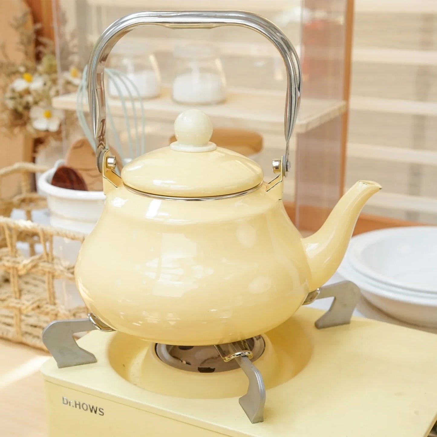 Enamel Yellow 1.6 Litre Thickened Kettle Teapot Metal Anti-scalding Handle for Gas Induction Cooker