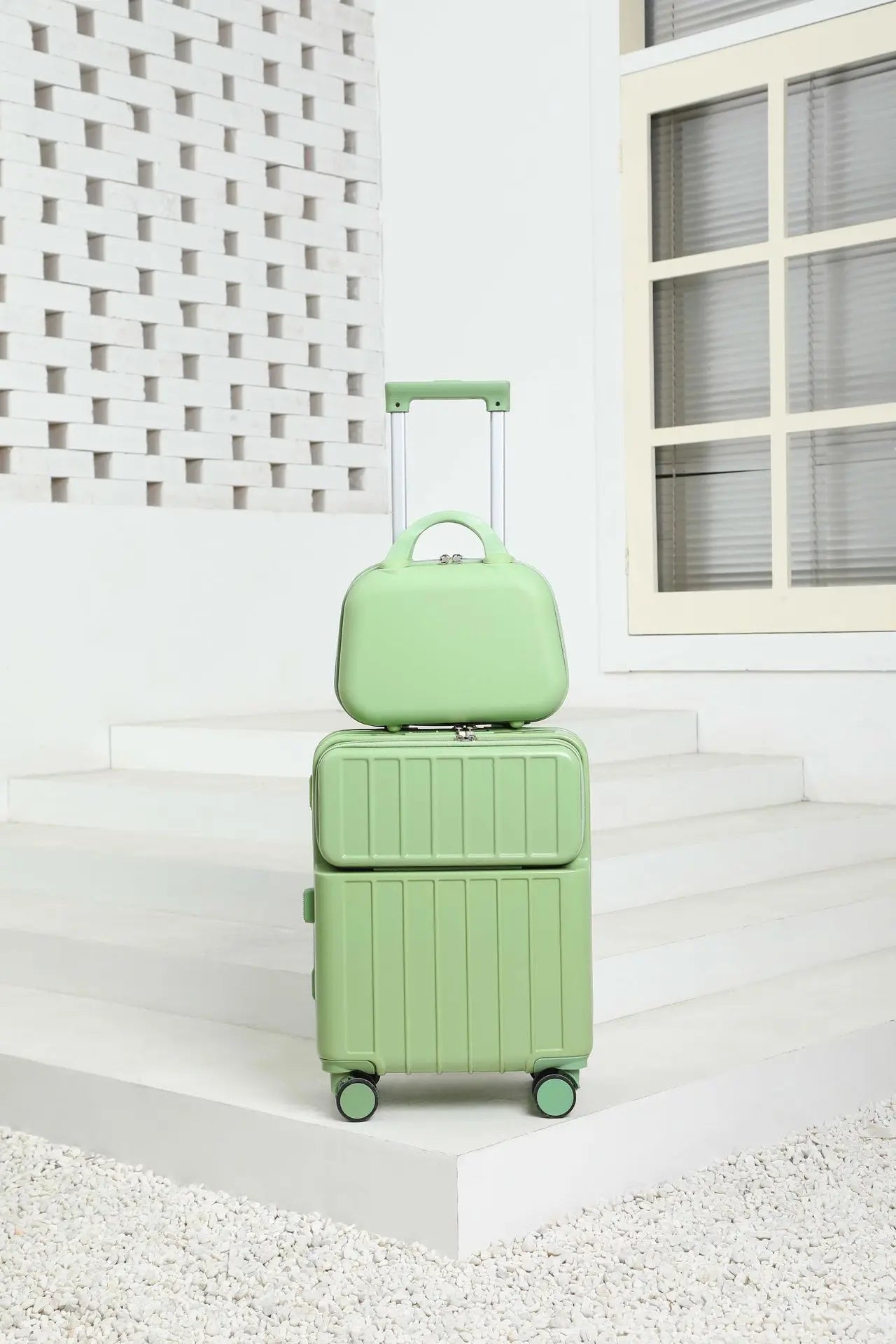 Front-mounted cabin suitcase, luggage suitcase, small lightweight 20-inch 24-inch rechargeable multi-function trolley suitcase