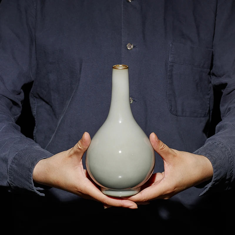 Guanfu Museum Recommended Handmade Longquan Celadon Chinese Study Ceramic Decorating Vase Living Room Office High-End Furnishing