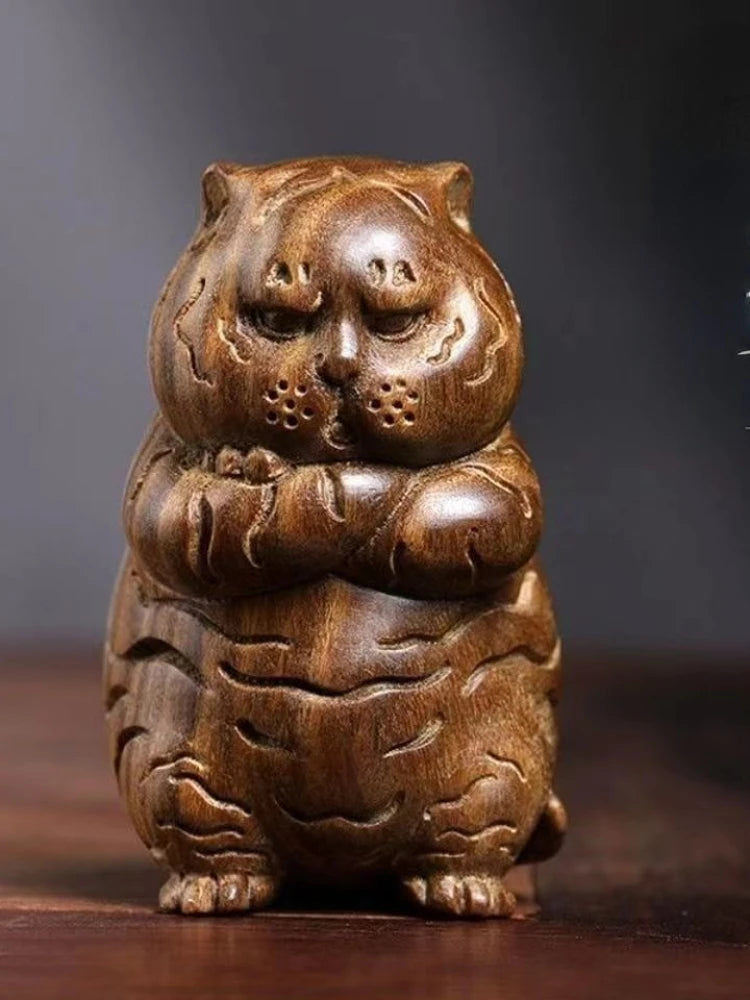 High Quality Cliff Cypress Green Sandalwood Carved Zodiac Cute Tiger Bring Wealth Tiger Pendant Home Decoration Accessories