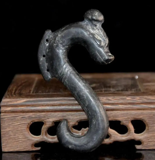Hongshan culture archaize black iron meteorite archaize dragon statue
