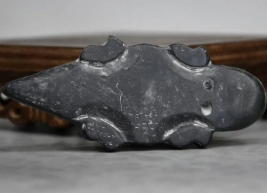 Hongshan culture archaize black iron meteorite sculpture crocodile statue