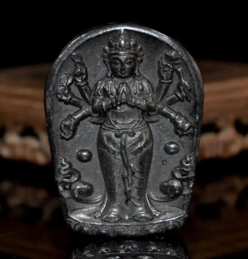 Hongshan culture archaize black iron meteorite thousand hand Guanyin amulet statue