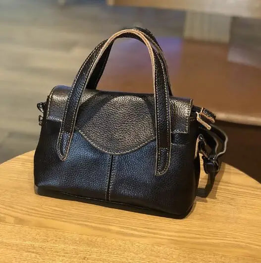 Korean version new mini Fashion soft cowhide handbag clamshell retro single shoulder crossbody chain women's small square bag