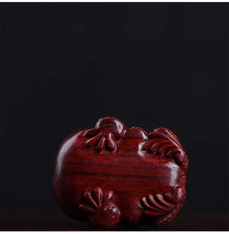 Lobular Rosewood Ebony Green sandalwood toad Real Wood Office Decoration Feng Shui Wood Statue Wood Sculpture Animal Sculpture
