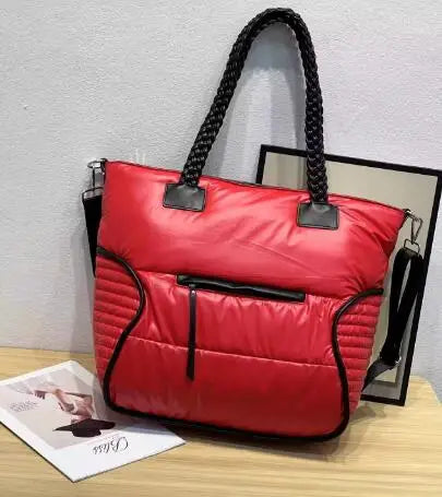 New 2023 Winter space bale Designer HandBag Woman Casual Cotton Bag Down Feather Lady Shoulder Bag sac a mian femme Bolsos Mujer