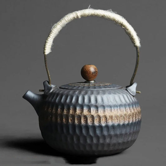 New Teapot with Infuser for Loose Tea Tea Pot Kung Fu Zisha Large Capacity Tea Pot with Filter Creative Handle Teapot Kettle Set