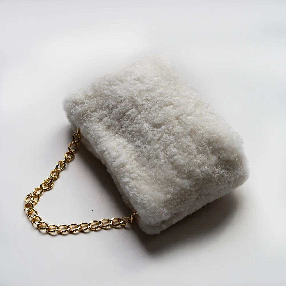 New Women's Lamb Fur Bag Autumn Winter Vintage Plush Handbags Purses Clutch Luxury Fur Portable Bolsos Mujer Chic Chains Bags