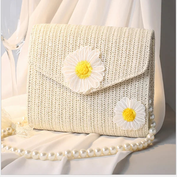 New small daisy straw braided beam set girl one shoulder messenger bag Handbags Women Luxury Evening Bags Crystal Clutch Party